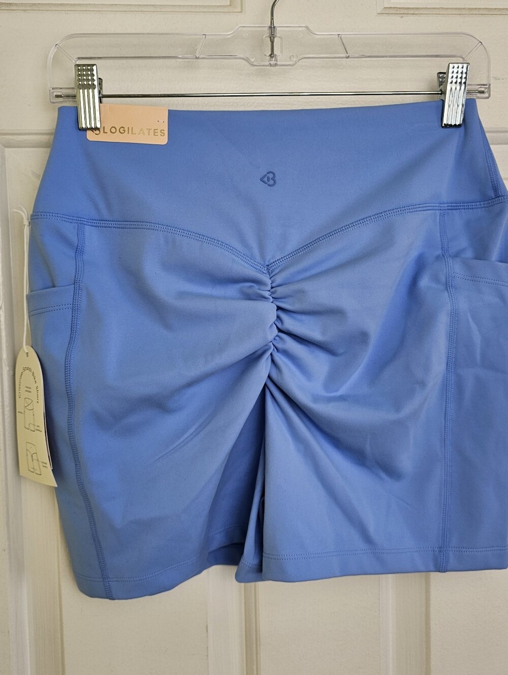 New Blogilates Crisscross Scrunch Bike Short - Picture 2 of 4